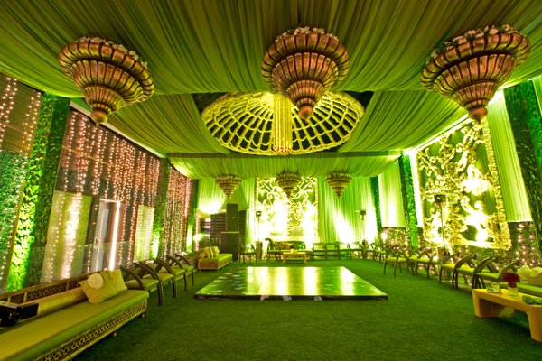 FNP Gardens
